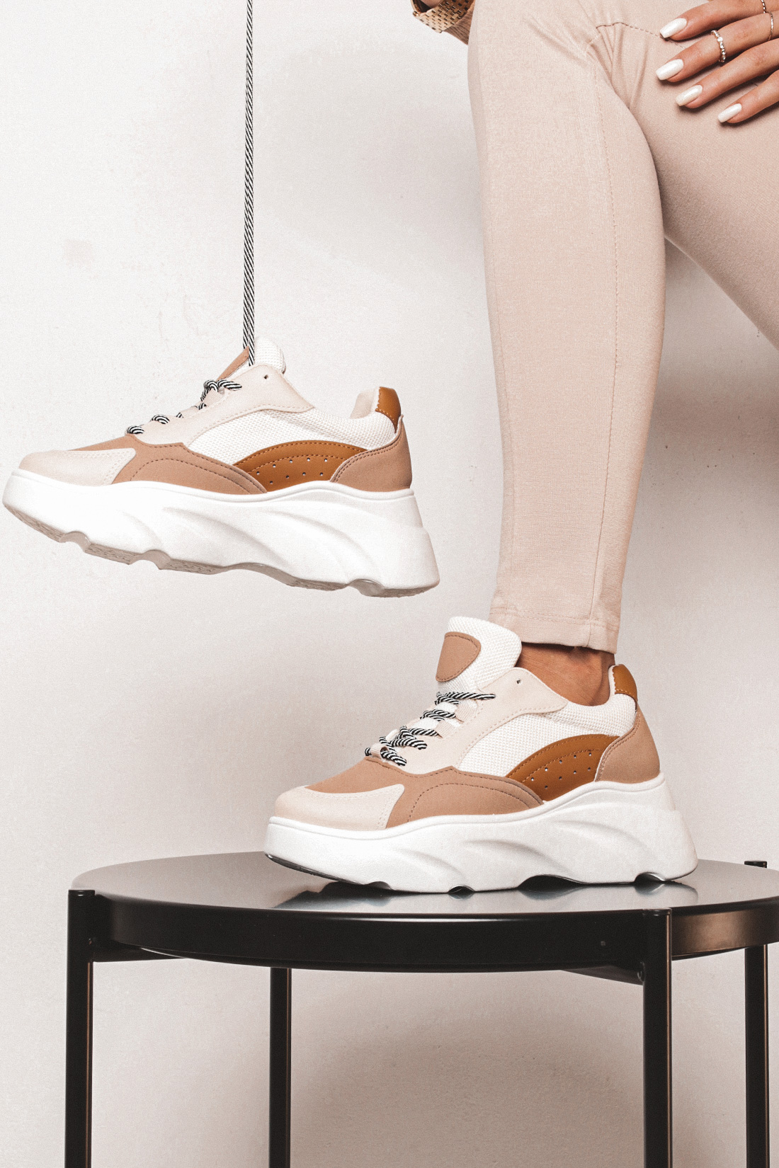 46B16946-0923-4FBD-AE57-328848CA32E1